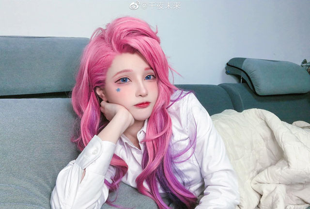 “Bá chủ cute” làng cosplay Trung Quốc tung bộ ảnh Seraphine cosplay trong LMHT