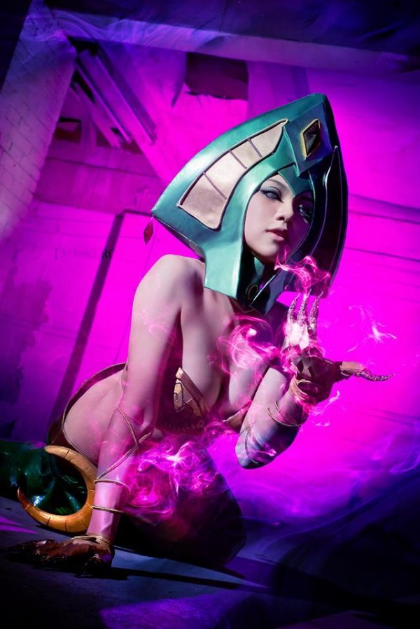 Cassiopeia cosplay