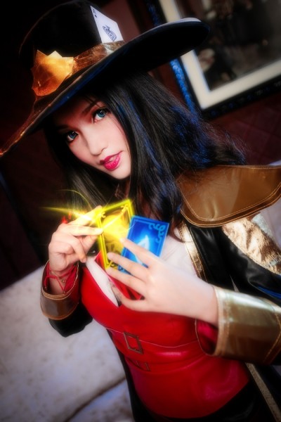 Twisted Fate cosplay